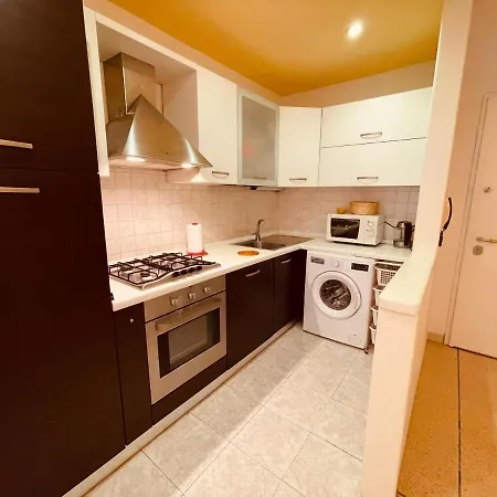 App4rent Saturno 4 - Family Apartment, Wifi, Parking