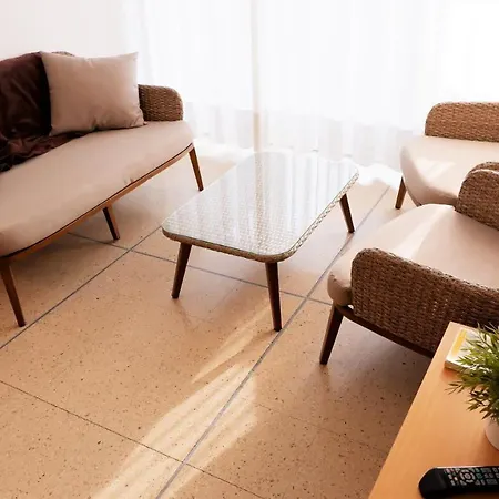 App4rent Saturno 4 - Family Apartment, Wifi, Parking Apartamento Lido di Jesolo