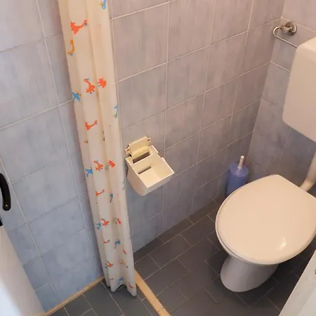 Apartamento App4rent Saturno 4 - Family Apartment, Wifi, Parking