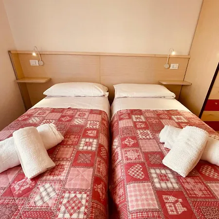 App4rent Saturno 4 - Family Apartment, Wifi, Parking Apartamento *